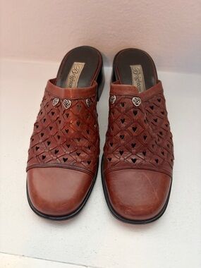 Brighton Chestnut Brown Leather Woven Slip-Ons with Heart Accents